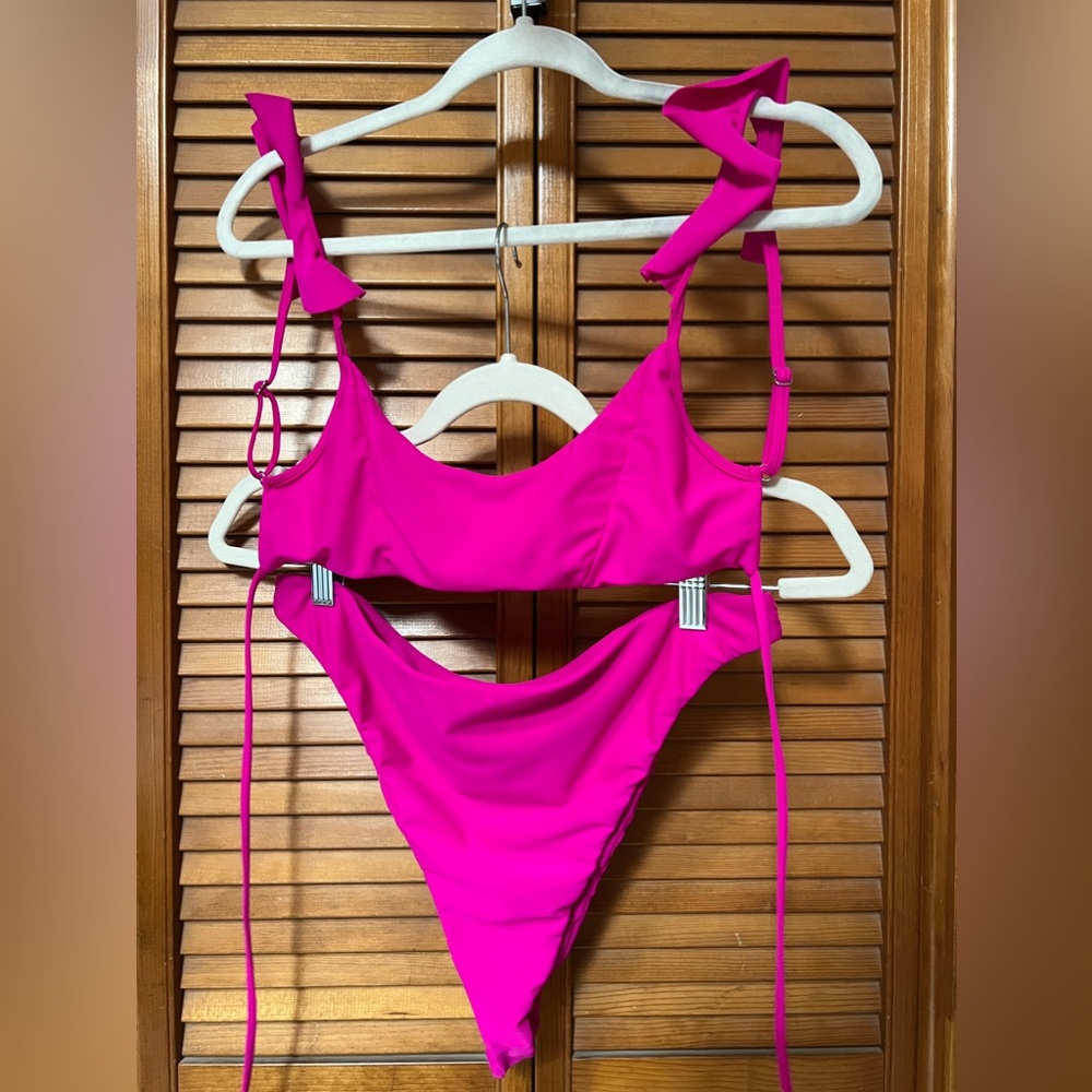 Bikini Set! - Picture 2 of 2